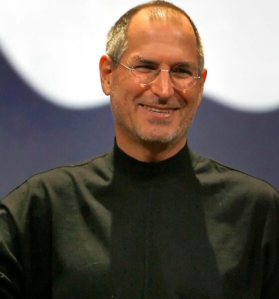 15 Ani De iPhone: Revizionați Discursul lui Steve Jobs Care Anunță iPhone