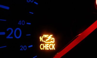Cum se șterge eroarea check engine de la mașină